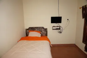 Qq Guesthouse - Image 4