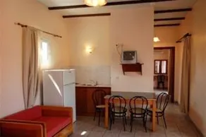 SUMMERTIME APARTMENTS - Image 3