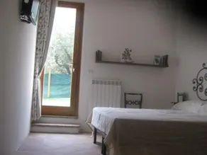 Tra Gli Olivi E La Riviera Del Conero - Image 5