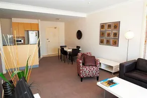 CityStyle Executive Apartments - Image 2