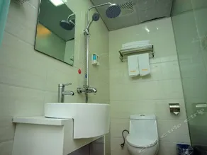 YUNKE HOSTEL - Image 4