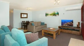 Unit 2, Biriny Lodge, 1686-1689 David Low Way Coolum Beach - Image 3