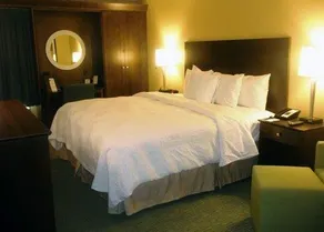Ula Guesthouse - Image 4