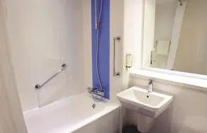 Travelodge Hotel - Basildon Wickford - Image 2