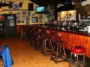 Steinhoff S Sportsmans Inn - Image 4