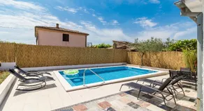 Holiday Home Tina - Image 2