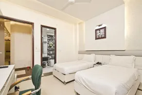 OYO 11137 Hotel Morgen Suites - Image 5
