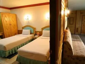 Tacoma Garden Airport Lodge - Image 3