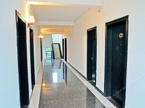 WUCAITAN HOTEL - Image 3