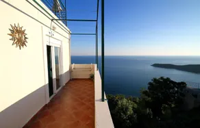 Lighthouse Apartments - Image 4