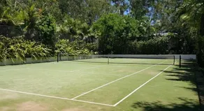 Palm Cove Paradise - Couples spa beach getaway - Image 5