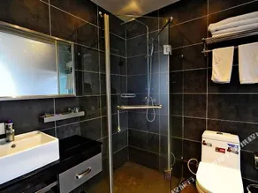 Hongyue Express Hotel - Image 3