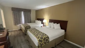 Spark by Hilton Rock Springs - Image 2