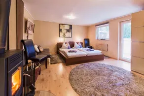 4 Sterne Ferienhaus Steinmetz mit zwei buchbaren 4 Sterne Wohnungen bei Limburg - Image 4