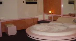Motel Prive - Image 2