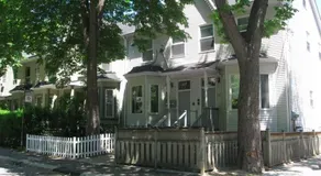 Executive Underground Apartment - Image 2