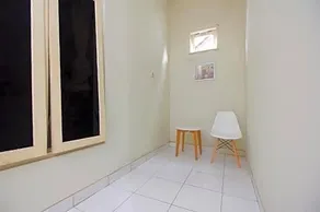 OYO 3083 D Kost 3 Syariah - Image 2