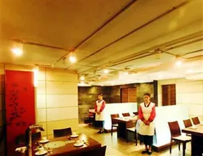 Beijing Rents Mei Hua Century Apartment - Image 4