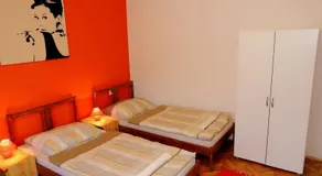 KecskemÉt Guesthouse - Image 4