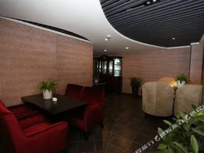 Yutai International Hotel - Image 3
