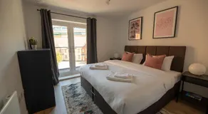 Primero Apartments - Cardiff - Image 5
