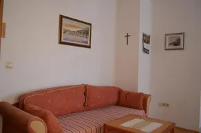 Apartment Ive - Image 2