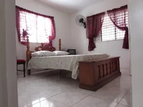 Tina's Guest House - Image 4