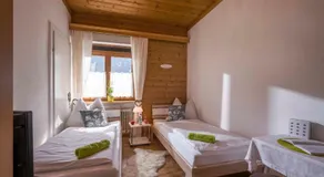 Apartamento vacacional con sauna, jardín y barbacoa - Image 3