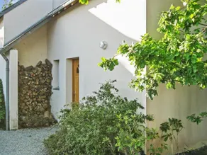 Maison avec barbecue, terrasse et jardin | Vue jardin - Image 2