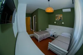 Midtown Hotel - Image 5