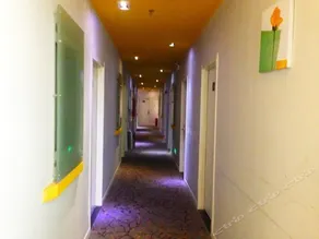 Xiaomi Chain Hotel Beijing Huoshenmiao business center - Image 2