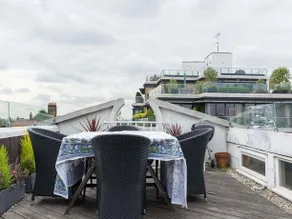 Veeve  2 Bed Flat With Roof Terrace Campden Hill Gardens Notting Hill - Image 5