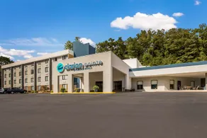 Quality Inn - Image 2
