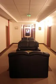 Háry Hotel Restaurant, Roulette Club - Image 5