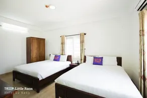 Little Gold Hotel - Image 5