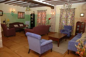 La Casa De Las Medicas - Image 4
