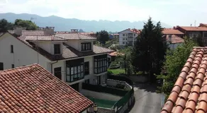 Apartamentos Turisticos La Solana - Image 2