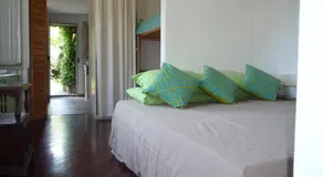 Charming Villa with Lake view in Moltrasio - Image 4