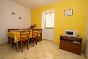 Charming apartment - Heart of Baska - Image 5