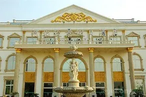 Oujing Holiday Hotel - Image 2