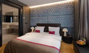 Crowne Plaza Berlin - Potsdamer Platz - Image 2