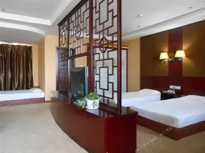 Zuoquan Yulong Business Hotel - Image 5