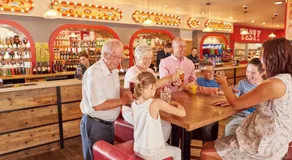 Holiday Home Thorpe Park 2 - Image 3