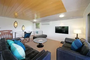 21 Arakoon Crescent - Image 5
