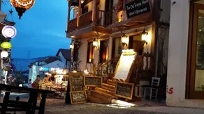 The Old Trading House - Image 2