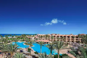 Almazino, Almaza Bay - Image 2