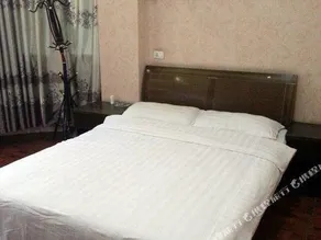 JINFENG GUEST HOUSE - Image 3