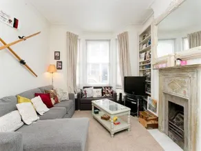 Veeve 1 Bed 1 Bath Flat On Wyfold Road Fulham - Image 2