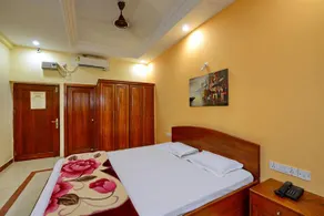 Marina Beach House - Image 5