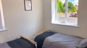 Low Cost, 4 Bed with Parking & Large Garden 01 - Image 5